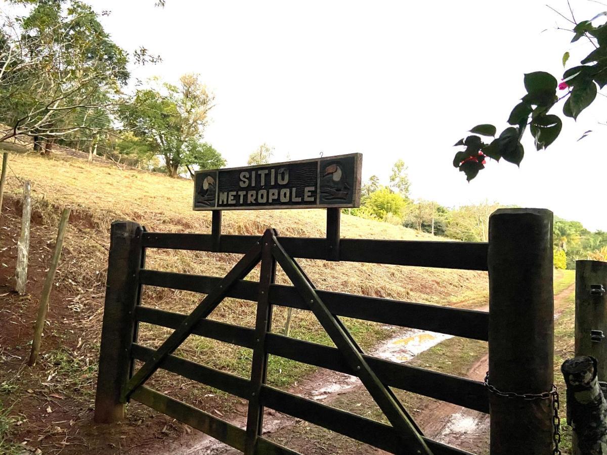 Sitio Metropole - Refugio Na Natureza Piraju Luaran gambar